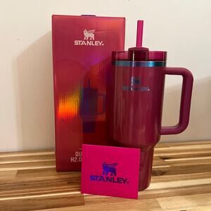 NWB Stanley Berry Truffle Limited Edition | 40oz